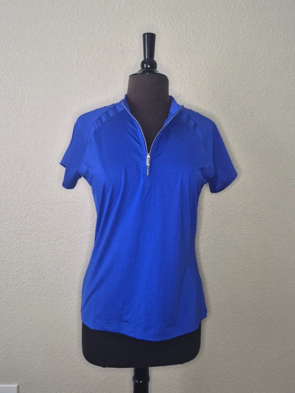 Tail Golf Polo Shirt Womens Medium M Royal Blue Mesh Shoulder 1/4 Zip Top EUC